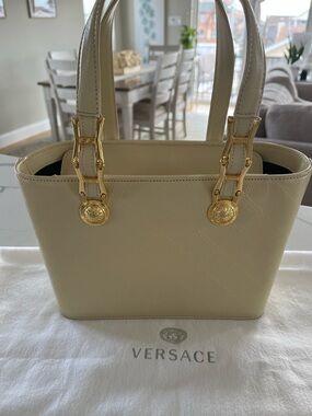 Vintage Gianni Versace Cream Embossed Leather Sunburst Medusa Top Handle Tote